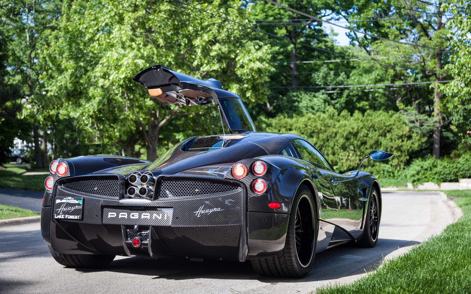 Pagani fast cars