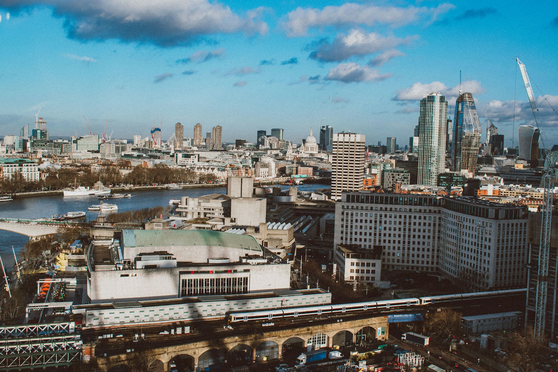 factors influence UK economic growth