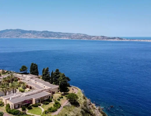 build a bridge between Sicily and Calabria