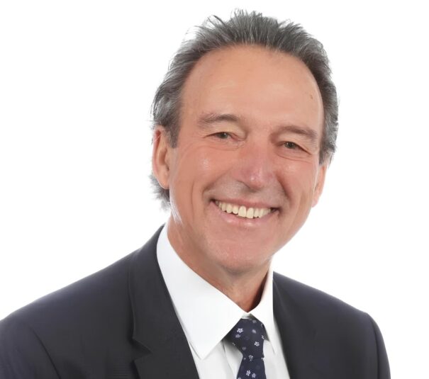 Graeme Hart biography